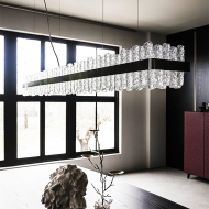 M Phoenix.  Cattelan, .   .     - , 