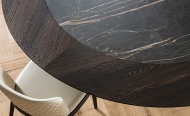  Skorpio Round.  Cattelan, .       .    