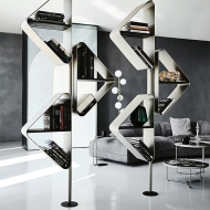  Spinnaker.  Cattelan, .      .    