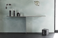  Tee.  Cattelan, .   .       , , 
