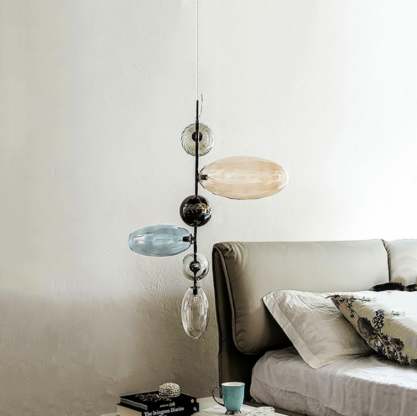 Topaz, Cattelan.         ,    .