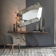  Tour.  Cattelan, .   .     , , 