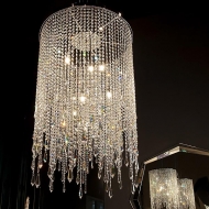 Venezia.  Cattelan, .   ,       . 