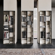  Latitude.  Cattelan, .    .    - , 
