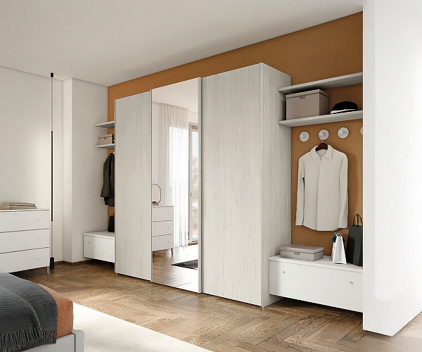 Free, Colombini.         .