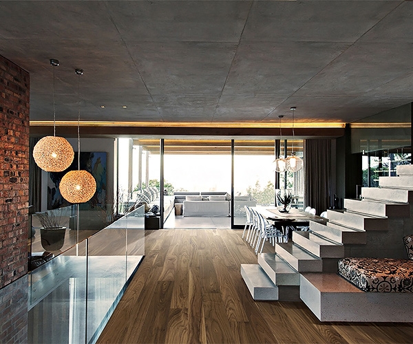 Classic, CP Parquet.     ,      .