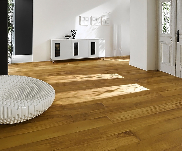 Classic Iroko, CP Parquet.          .