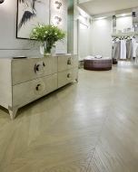  Hungarian Spina.  CP Parquet, .           