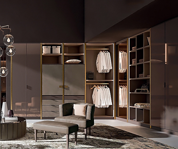 Ferretti For You  FY002, Ferretti e Ferretti.   .