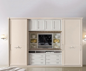 �������� ���������� ������ �������� Morfeo V, Ferretti e Ferretti. ���������� ���������� �������� ����� �� ������.