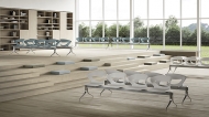 Kicca Bench.  Kastel, .       .    