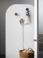  Chiodo.  Miniforms, .   .     , , 