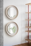  Coque.  Miniforms, .       ,  .  