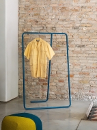  Caio.  Miniforms, .   .     , , 
