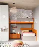  Space Saving 55,  Mistral, .     ,  .   