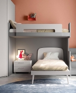  Space Saving 51,  Mistral, .        .  