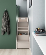  Space Saving 50,  Mistral, .      ,  .  