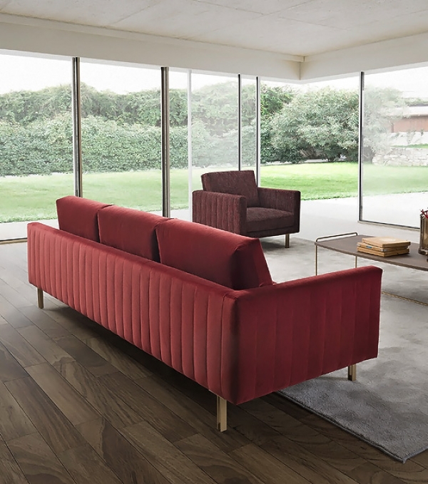  Atelier,  Musa, .    .      , , 