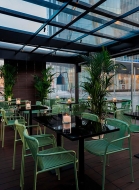  Tribeca. : Pedrali, .     .   ,    