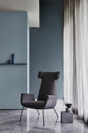  Dora.  Pianca, .   .      - , , 