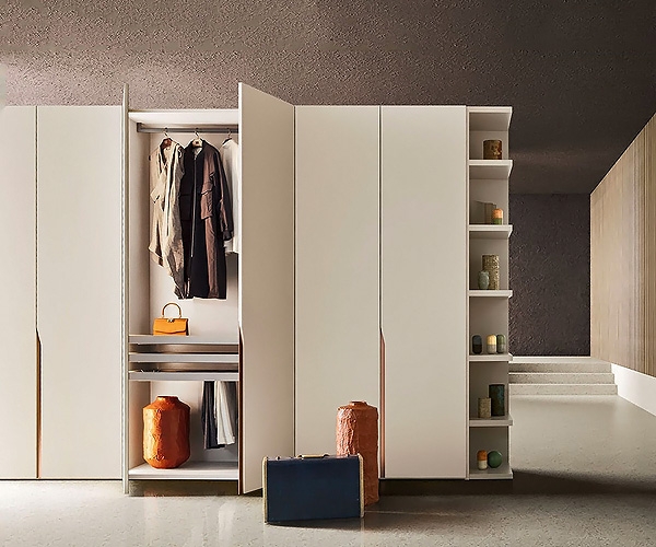 Manhattan, Pianca.    ,      - ,  ,   .