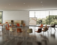  Clue.  Quadrifoglio Group, .      - , , 