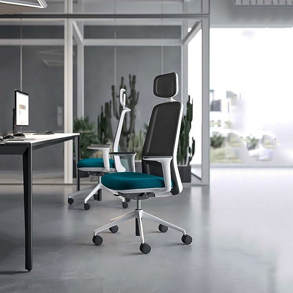  Diade, Quadrifoglio Group.     - , , .