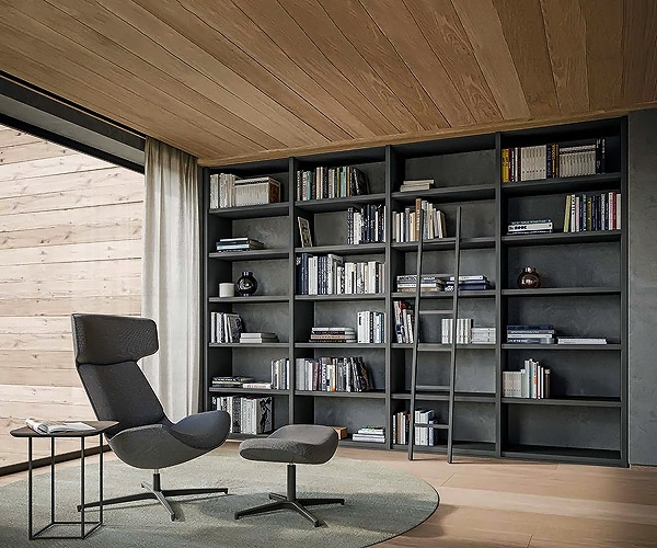 Libreria, Quadrifoglio Group.        .
