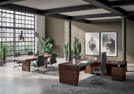  X10.  Quadrifoglio Group, .    ,      ,  