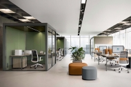  Xchange.  Quadrifoglio Group, .    ,       