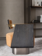  Boston.  Shake Design, .   .     - , , 