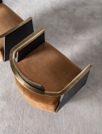  Boston.  Shake Design, .   .     - , , 