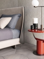  Cloe.  Shake Design, .      .   , 