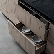  Cubic.  Shake Design, .   .     -    