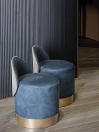  Hege.  Shake Design, .   .     - , , 
