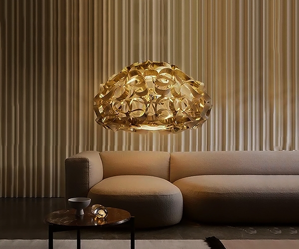 Quantica, Slamp.    .