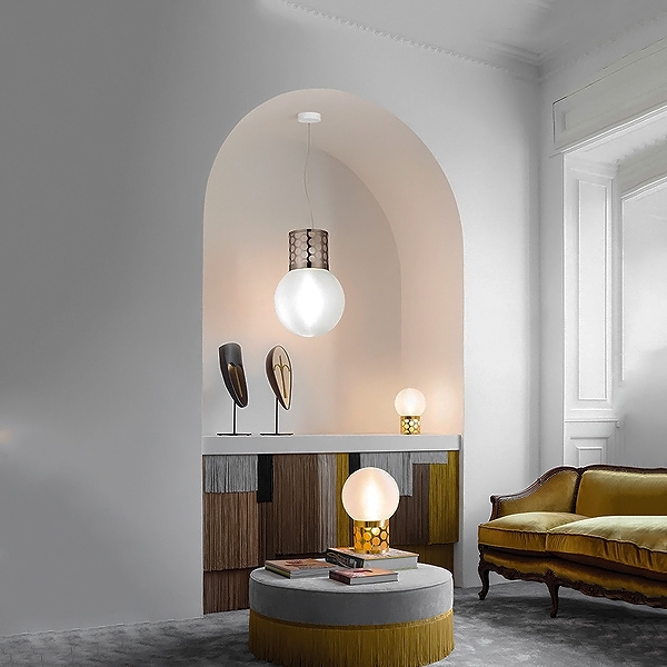  Atmosfera, Slamp. .        .
