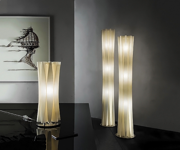  Bach, Slamp.     -    ,   .