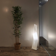  Diamond.  Slamp, .      .    .