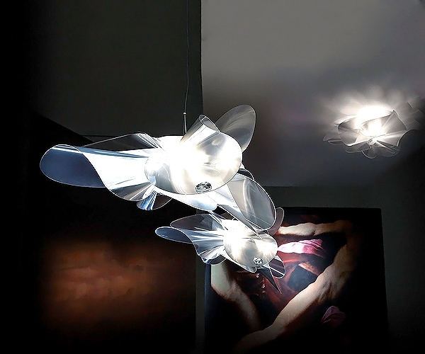  Étoile, Slamp.             .