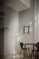  Hugo.  Slamp, .    .     - , 