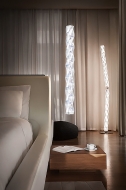 Hugo.  Slamp, .    .     - , 