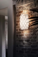 Модел Charlotte. Производител Slamp, Италия. Луксозен италиански стенен аплик. Модерни италиански осветителни тела - висящи, сто