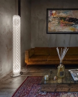  Charlotte.  Slamp, .   ,     .   