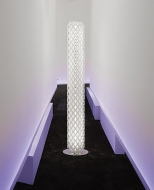  Charlotte.  Slamp, .   ,     .   