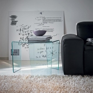  3 feet, Sovet.    .  , , ,  .    - 