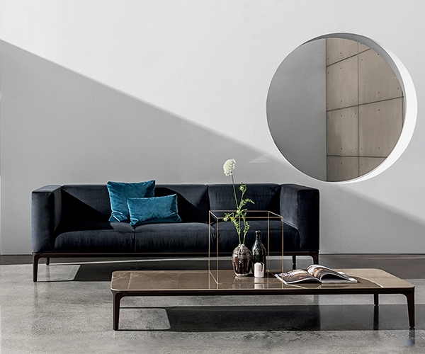  Slim Sofa, Sovet.        ,    .