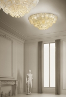  Tribuno,  Sylcom, .     - ,    , 