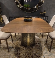 ����� Adone, ������������ - Tonin Casa, ������. �������� ���������� ���� �� ���������� � ���� �� ��������� ������ � �������� ���