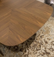 ����� Adone, ������������ - Tonin Casa, ������. �������� ���������� ���� �� ���������� � ���� �� ��������� ������ � �������� ���